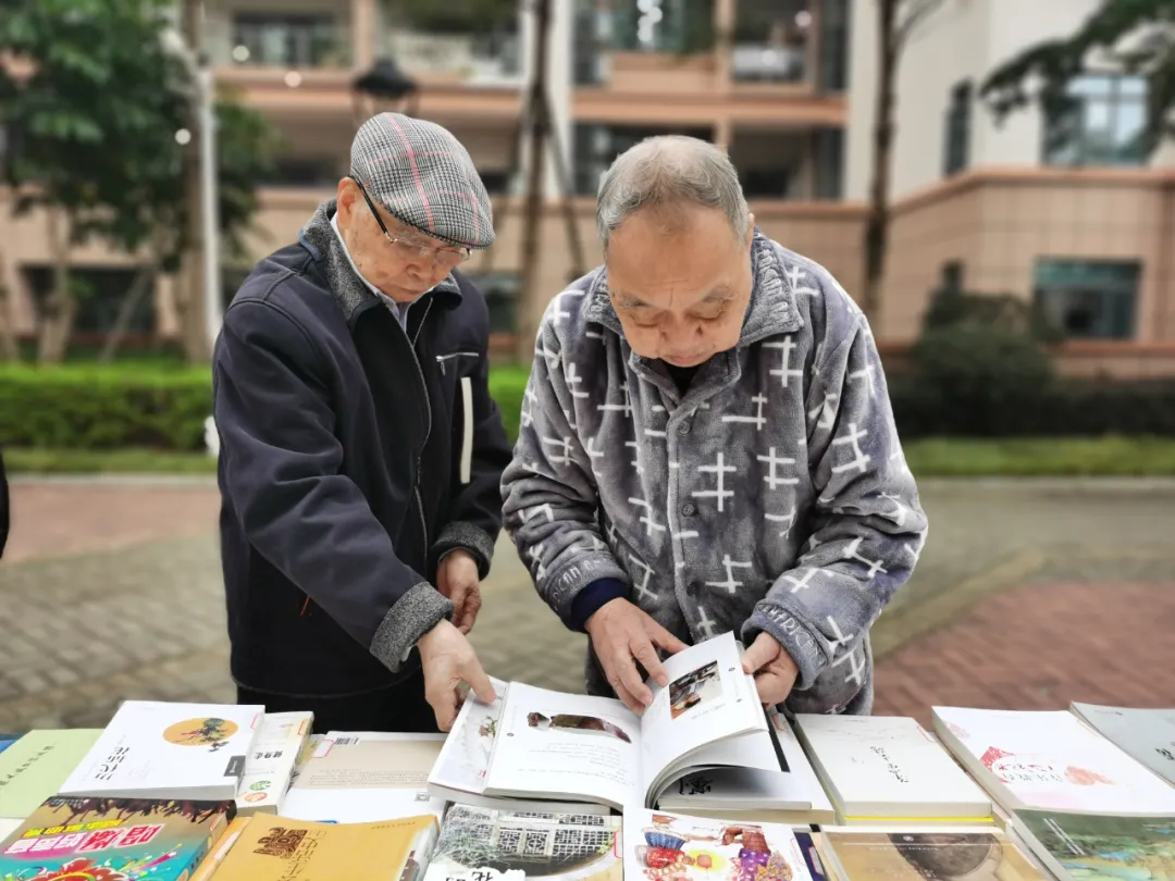 国德赶集日！贩卖别样快乐