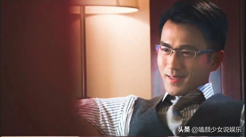 眼镜杀也挑人！这11位男星，有人戴上气质飙升，有人秒变七老八十