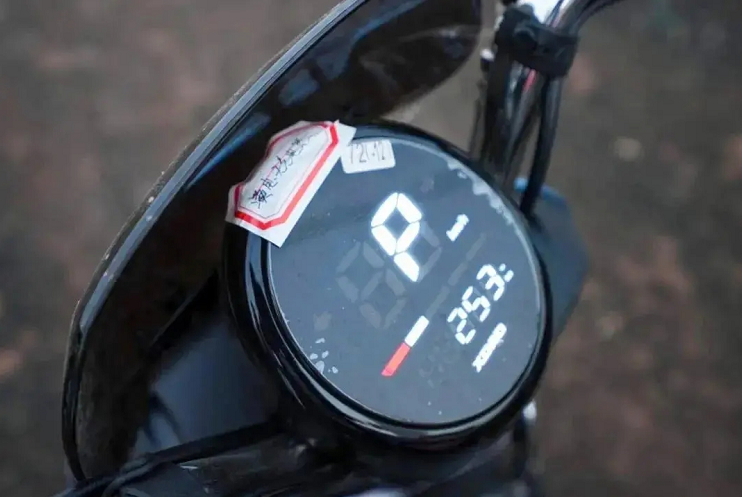 几款超级电动车，最高时速140，续航480公里，车主：还要啥摩托车