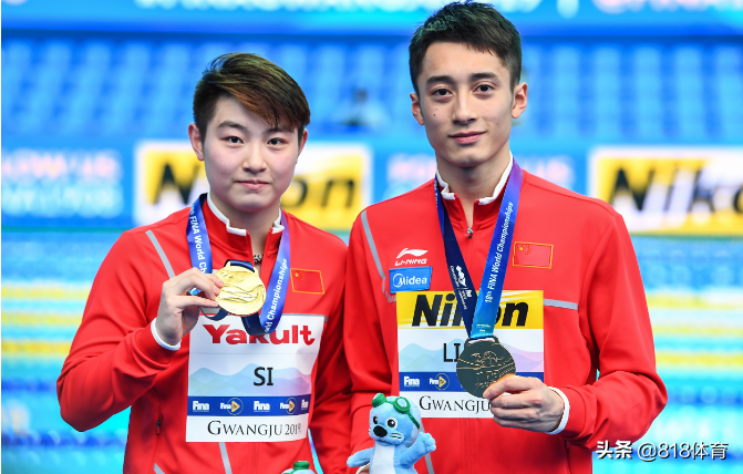 捧场王！中国跳水队颜王练俊杰迎21岁生日，全红婵祝福：眼哥生快