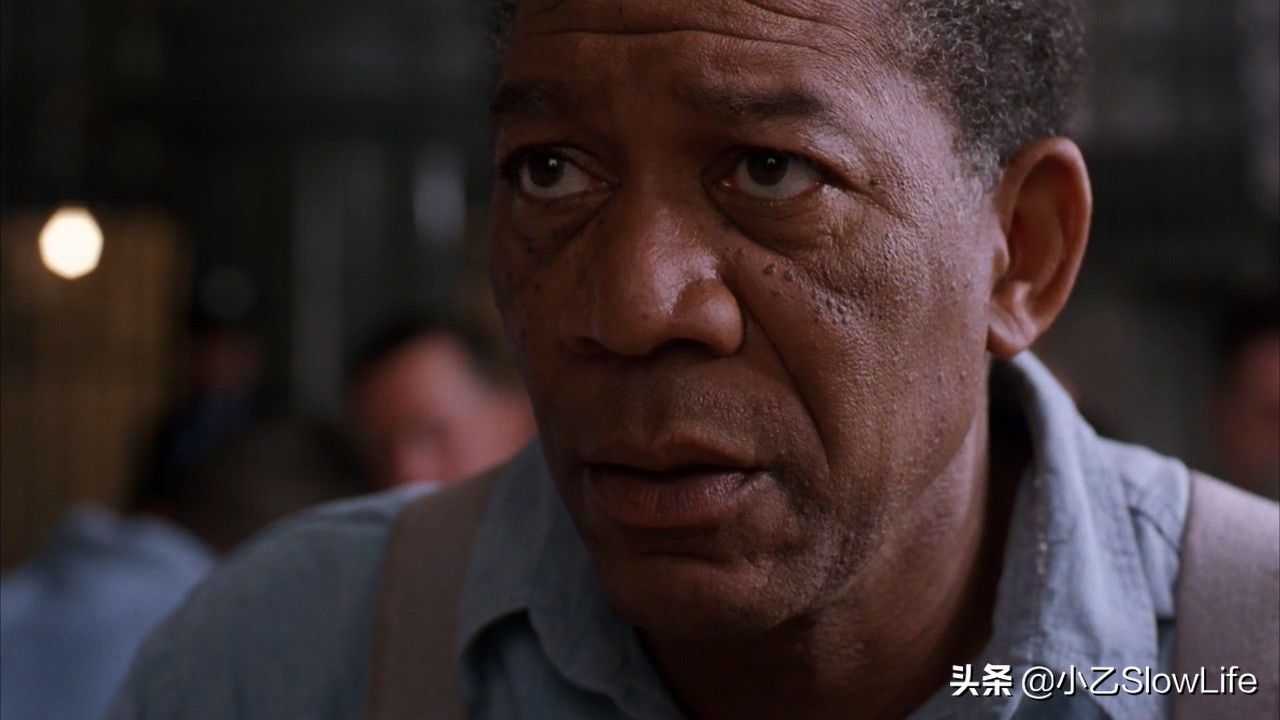 电影《肖申克的救赎》的经典台词，世上有些地方是石墙关不住的