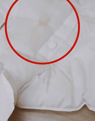 羽绒服脏了别水洗！教你这么做，羽绒服干净如新，真好用