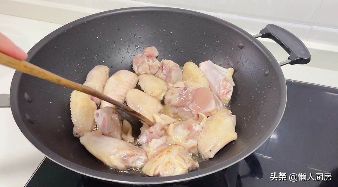 饭店烧的红烧鸡肉那么好吃！诀窍就在这里