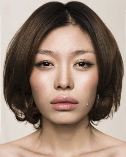 18岁给汪峰生子，被弃后连孩子都见不到，葛荟婕为何落到如此下场