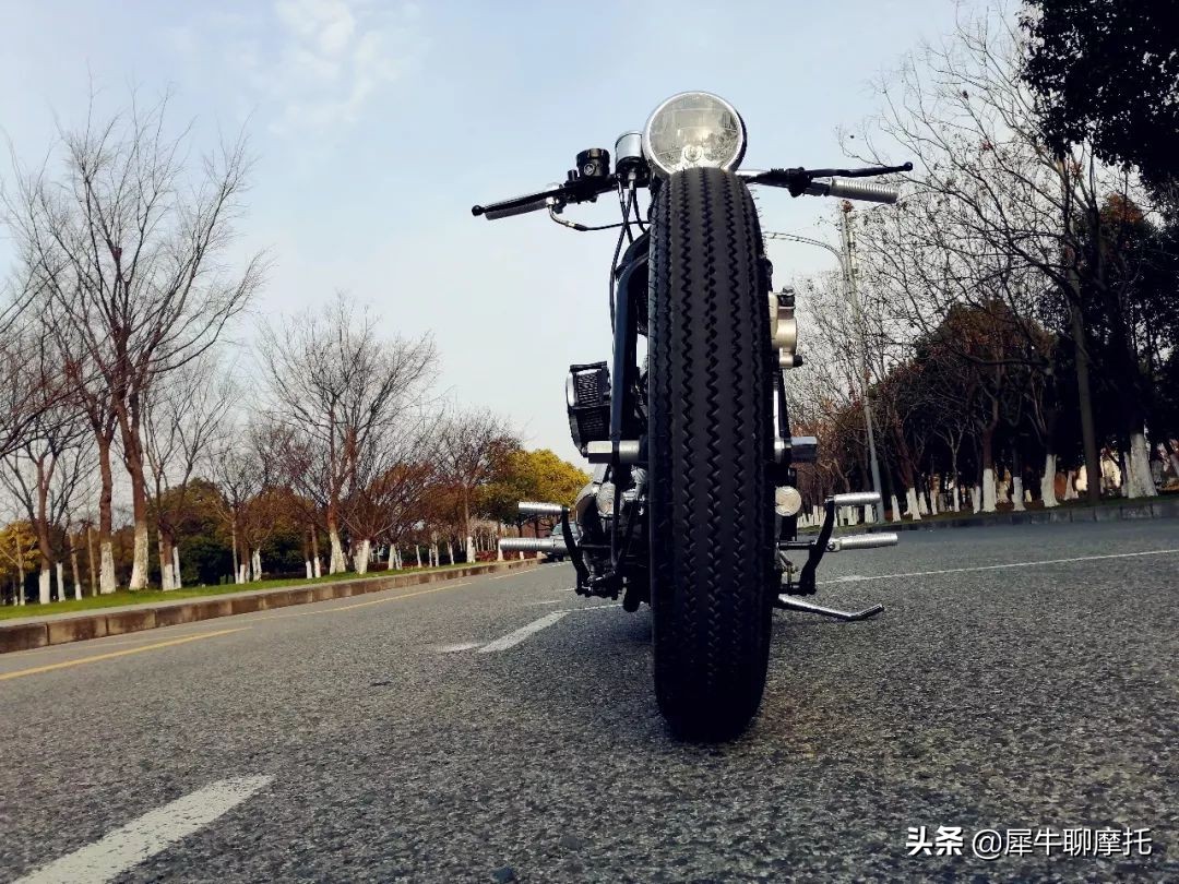 2019最有逼格的国产摩托车——ZETHS博格
