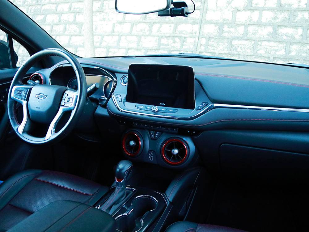 家用大七座也能很年轻，试驾雪佛兰开拓者RS