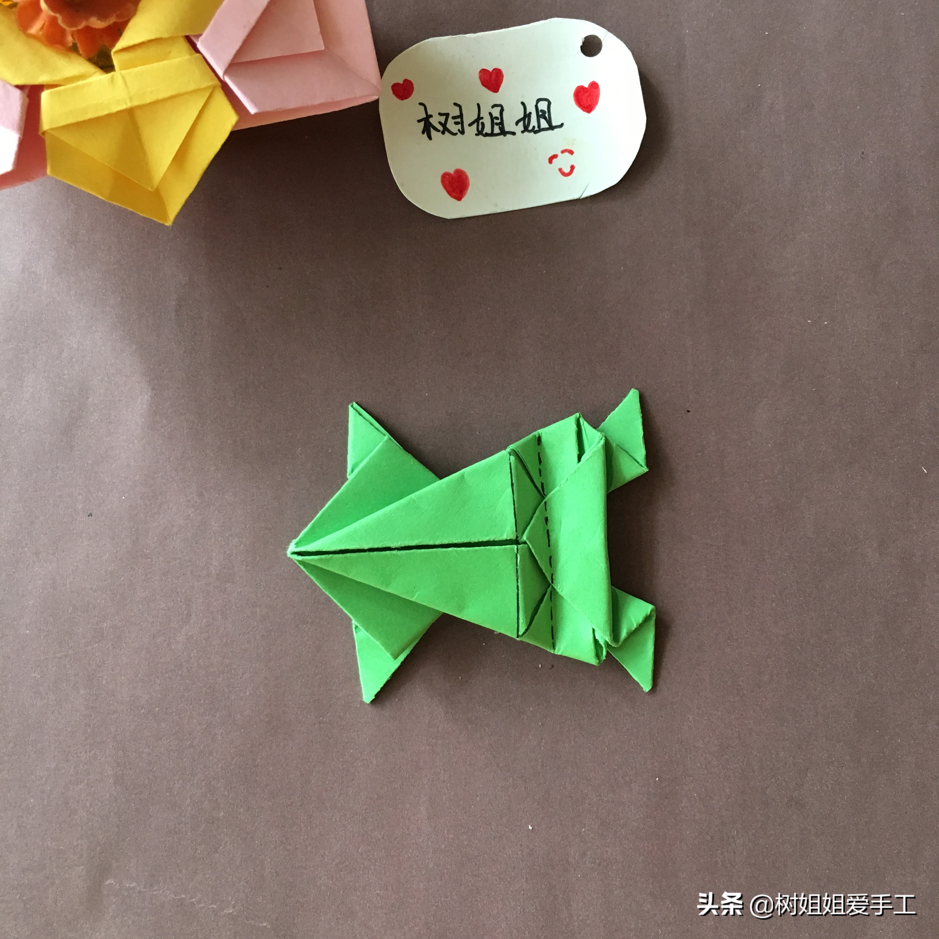 亲子折纸：跳跳蛙的折法，适合6岁以上儿童