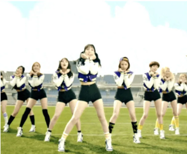TWICE - SEVENTEEN命运般的关系;安宥真连续6周缺席放送节目?