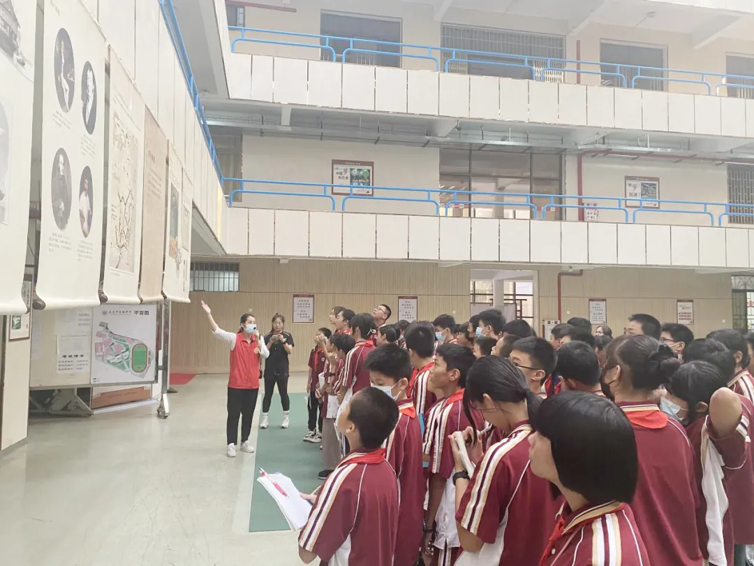 鸦片战争博物馆禁毒小分队走进东城中学