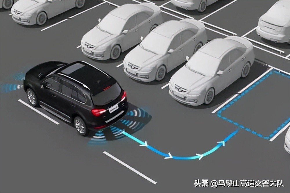 倒車是門技術活！老司機總結(jié)幾種倒車方法！
