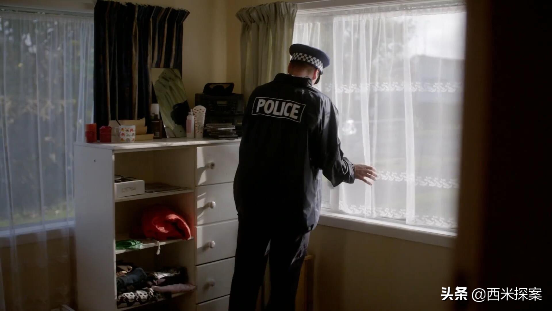 国外大案纪实：15岁少女在家奇妙失踪，警方抽丝剥茧查出原因