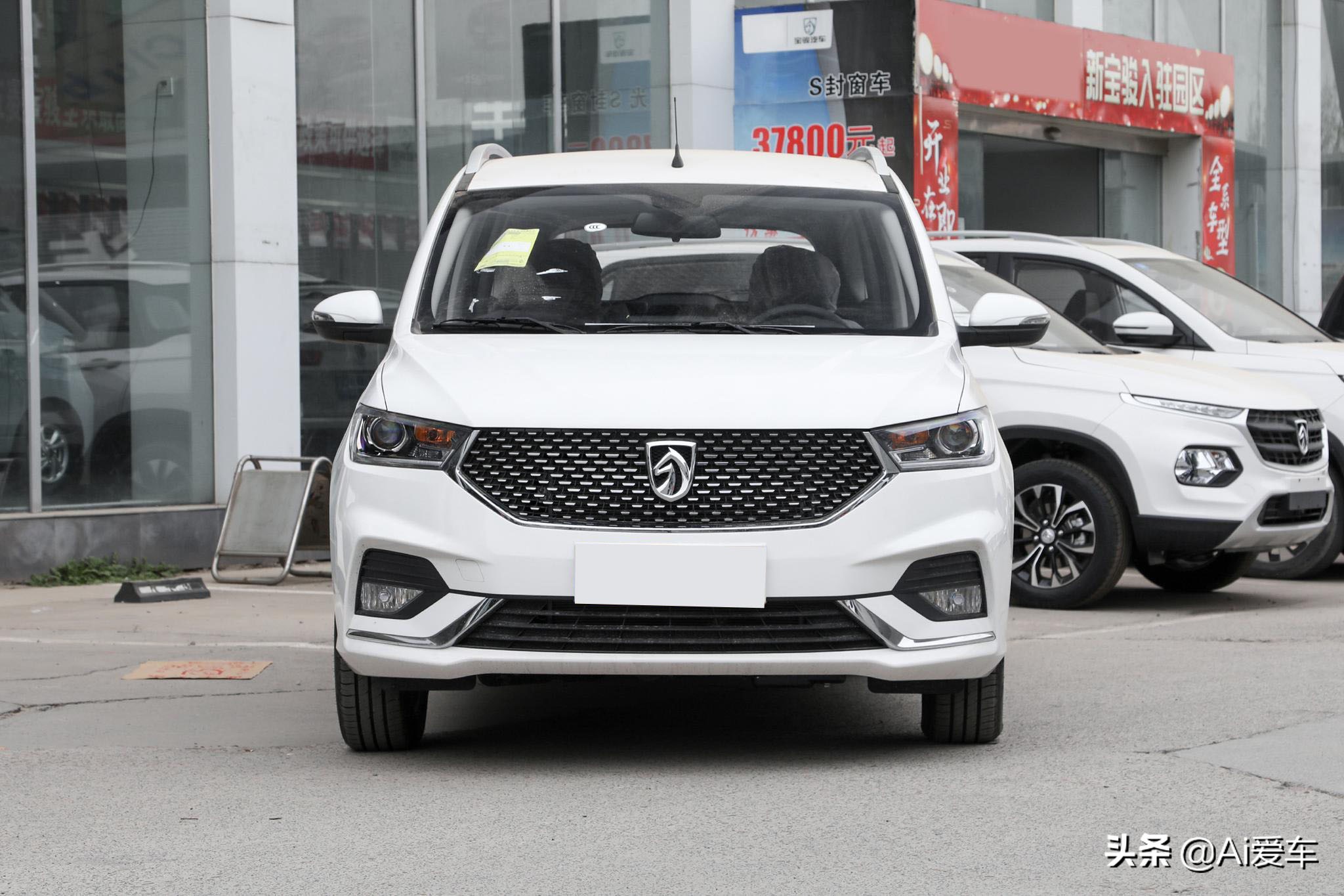 很便宜省油独立大6座MPV，自动挡家用，实用好养，实拍宝骏360
