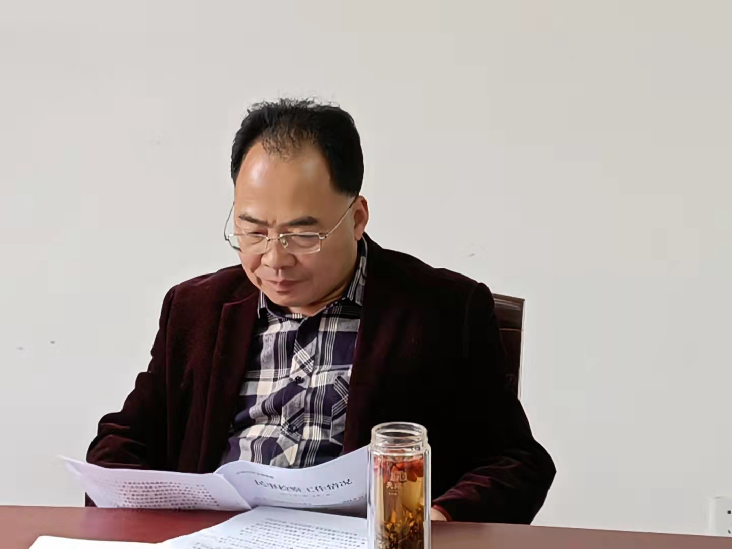 汉中市检察院第五检察部来镇巴检察督导民事检察工作