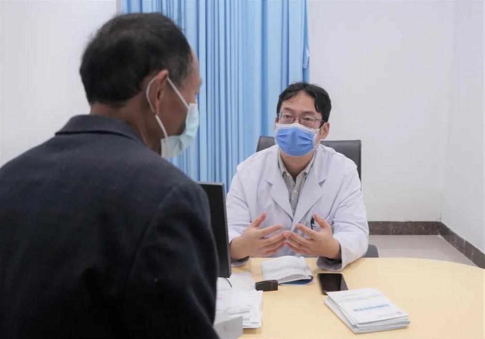 世界传统医药日——徐州市一院中医科、肛肠科联合举办义诊活动