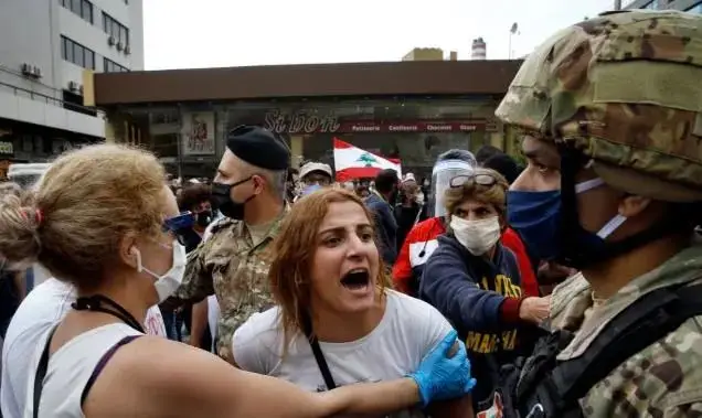 嫩巴黎是哪个国家的（嫩巴黎经济现状）