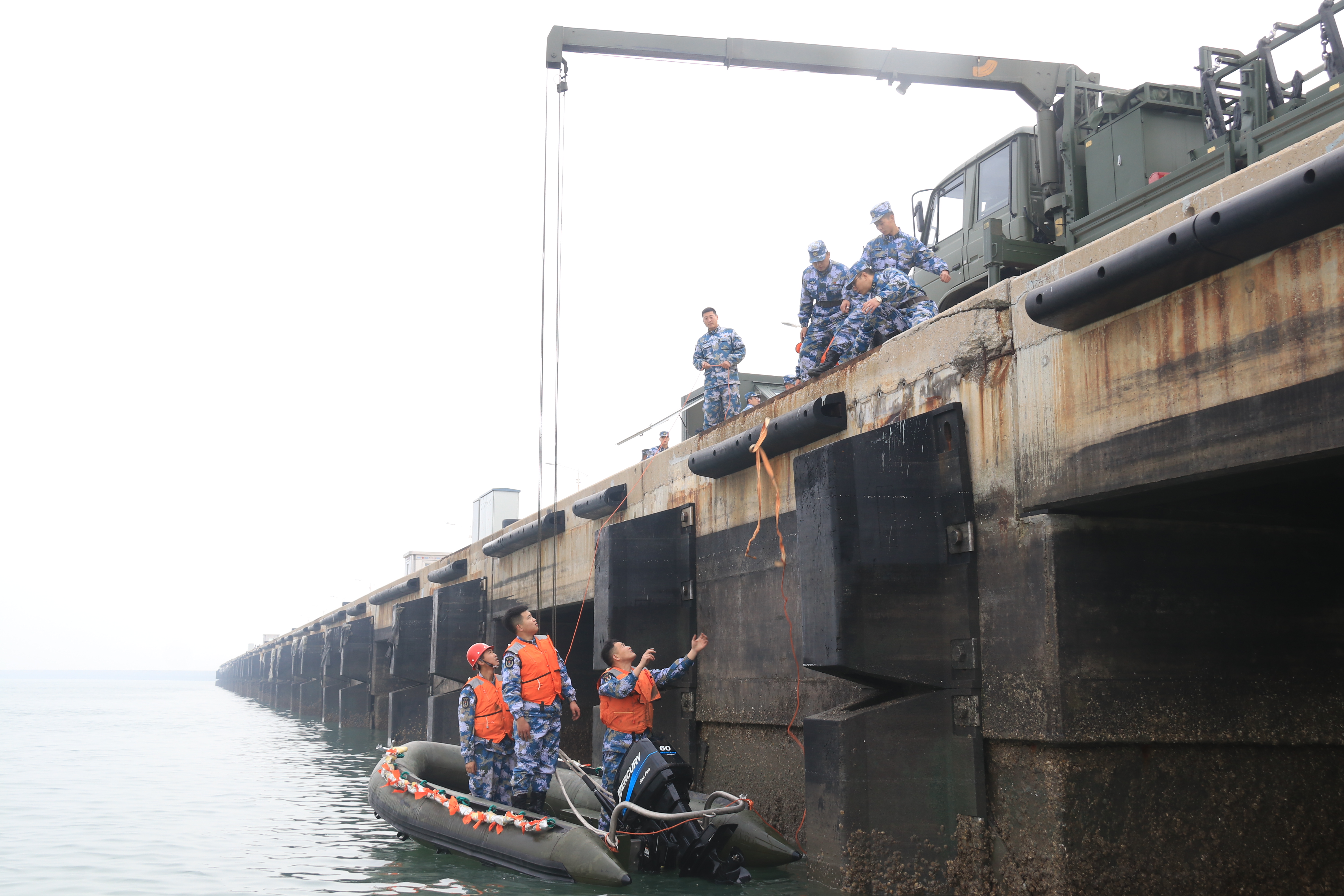 ǿ��ս��������������������