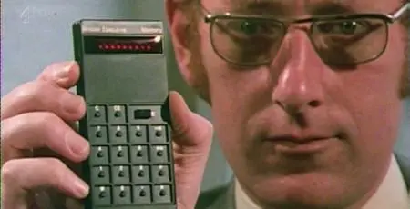 这个大佬把价格打下来后，有几百万人用上了电脑