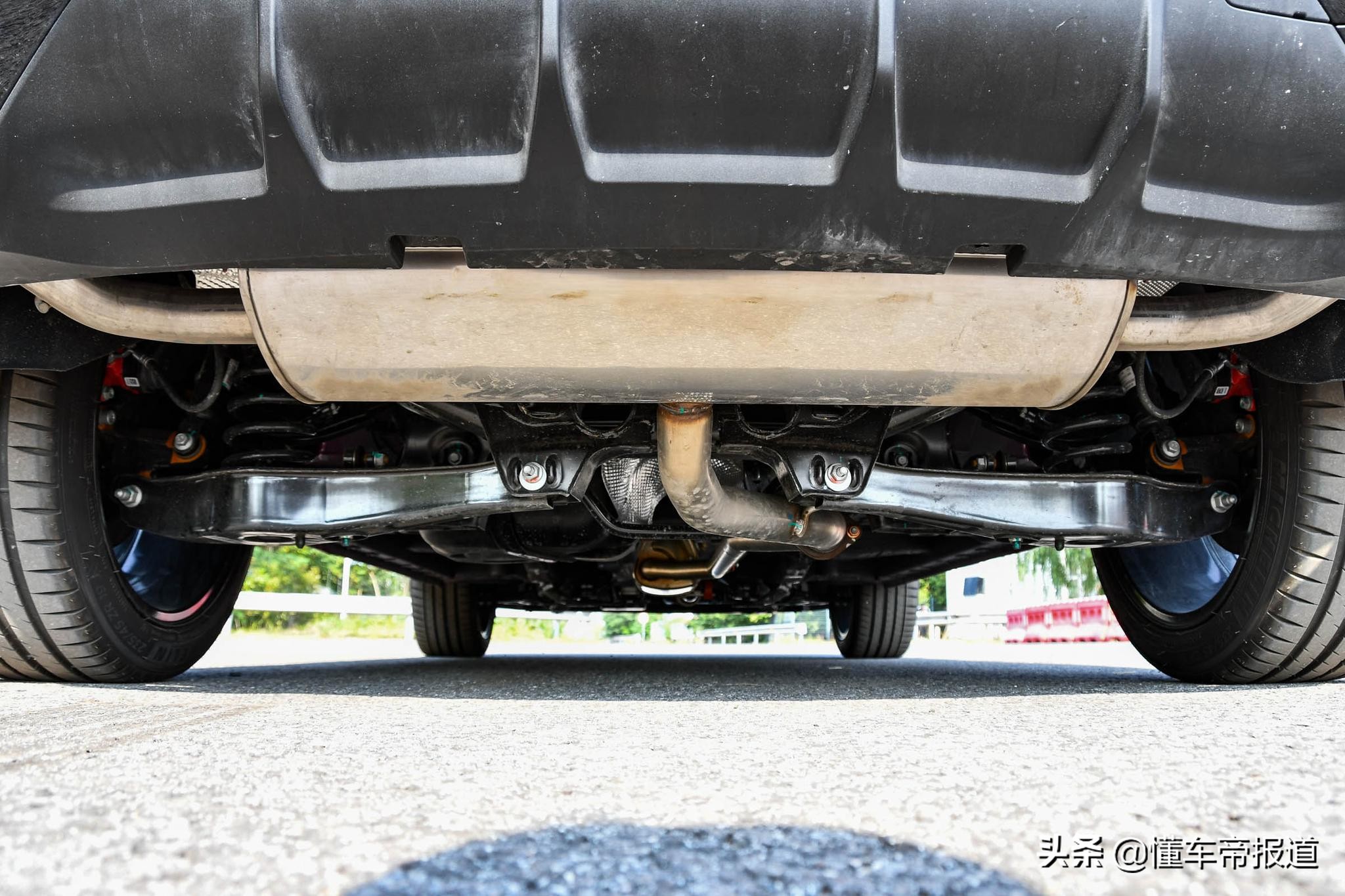新车 </p><p>　　 售9.98万元起 名爵MG领航正式上市