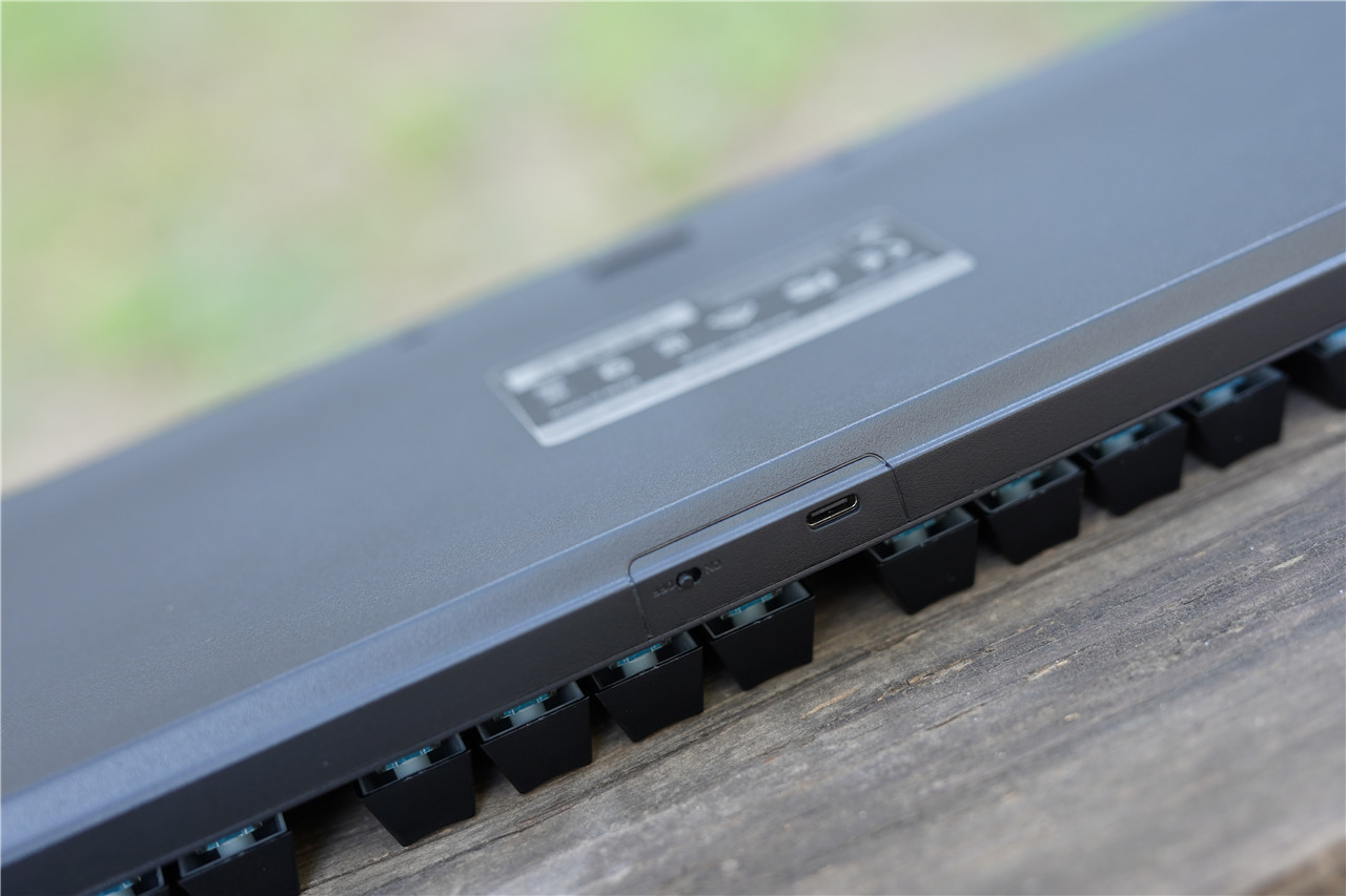 雷柏V500PRO多模式无线键盘日常办公游戏娱乐样样行