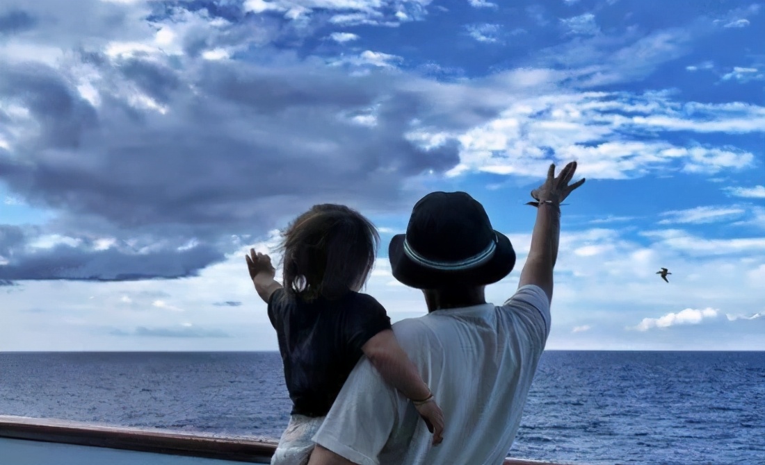 29岁身价千万，50万赴美试管生女，叶海洋凭什么敢不结婚生孩子？