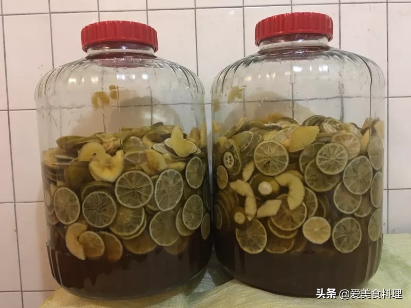 柠檬醋什么时候喝减肥最佳喝多少 柠檬醋的功效与作用及禁忌