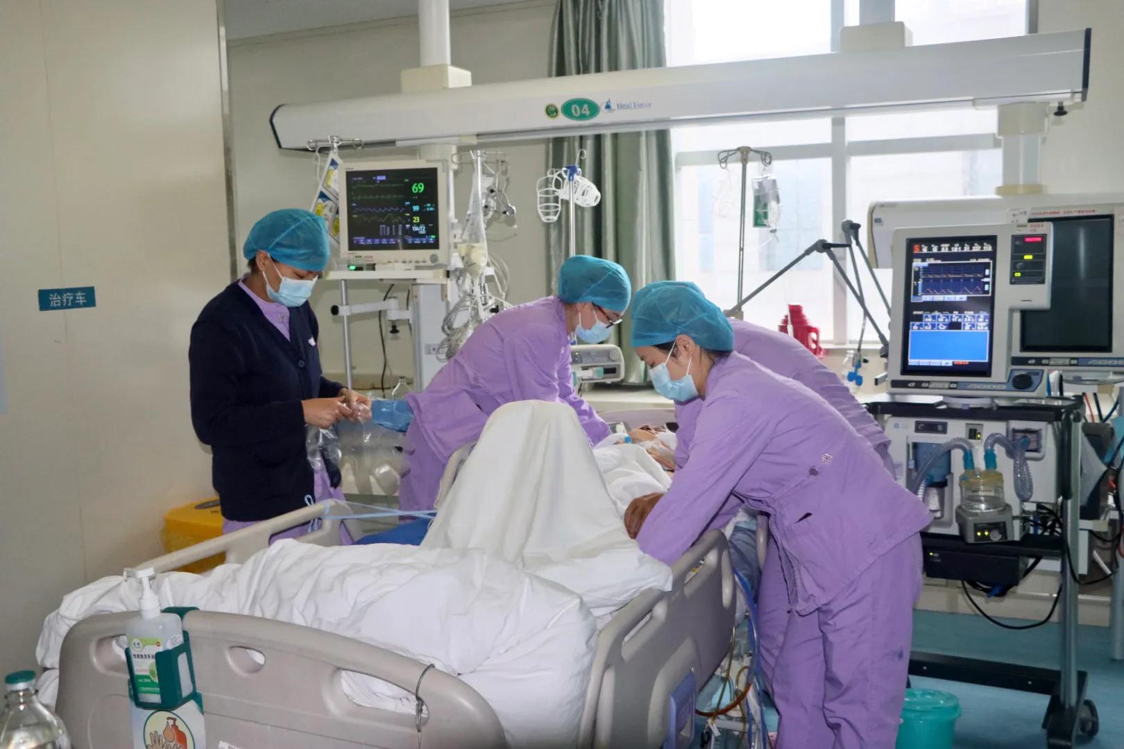 严谨求精,勤奋奉献全心全意为患者服务——渭南市中心医院重症医学科