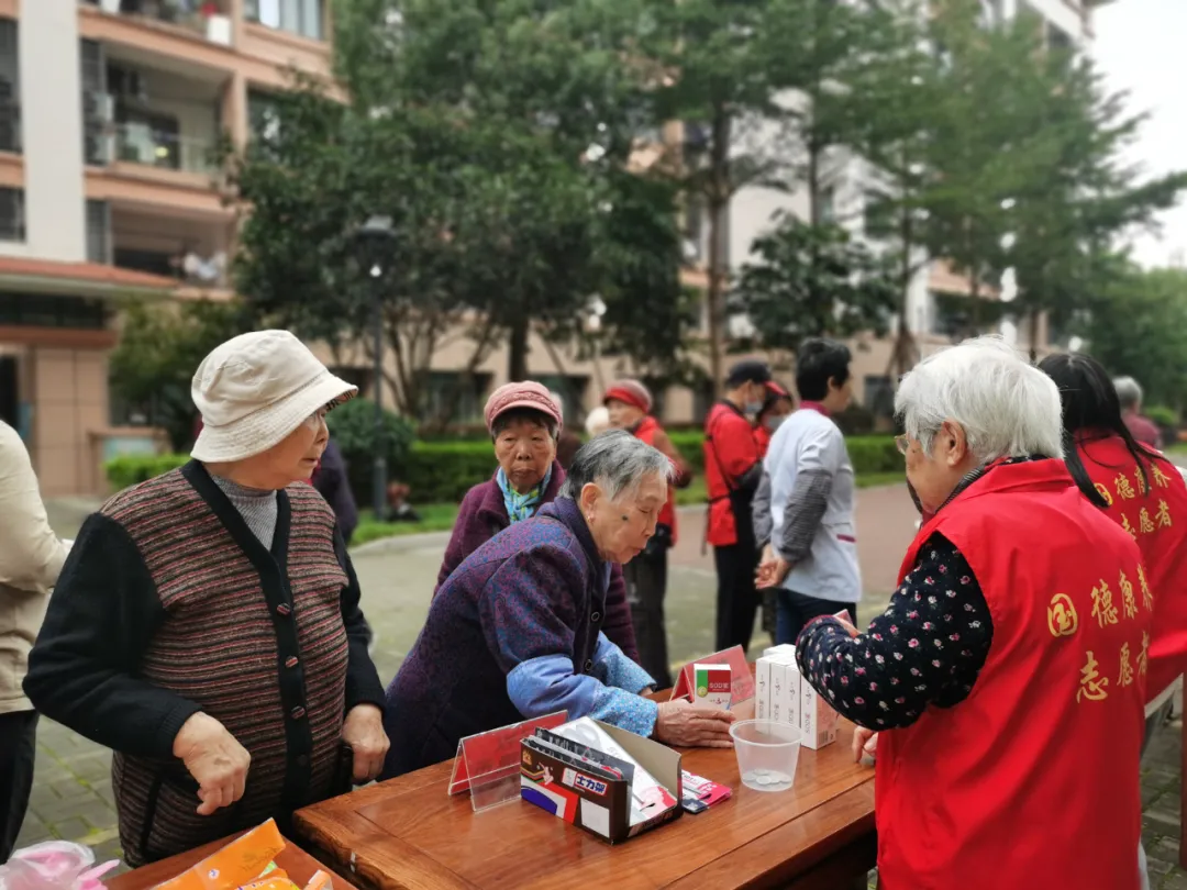 国德赶集日！贩卖别样快乐