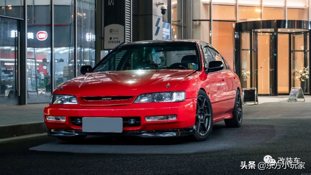 20å¹´å‰�çš„è€�é›…é˜�ä¾�ç„¶å¤Ÿç²¾ç¥�ï¼ŒçœŸçš„æ˜¯ç¦»ä¸�å¼€æ”¹è£…çš„åŠŸåŠ³