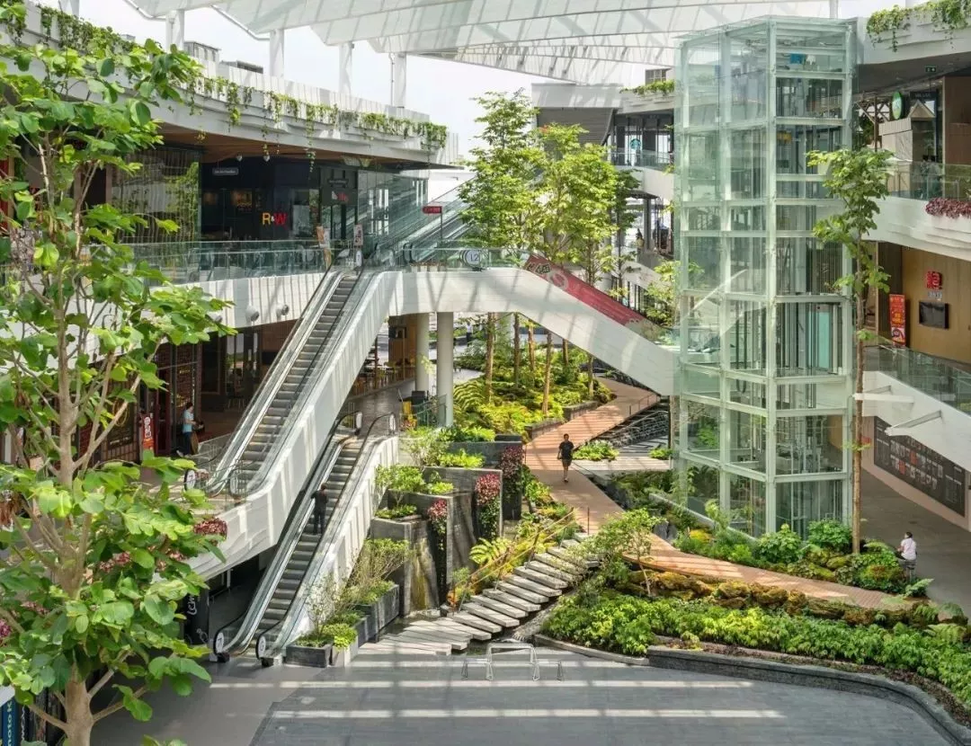 作为城市空间开发新模式，“公园+商业”如何玩出不一样的花样？
