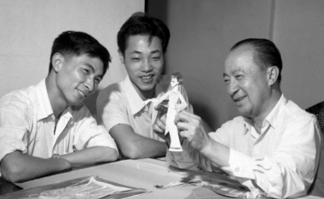 为什么中国不再拍《大闹天宫》了？宫崎骏访问上海后，极度失望