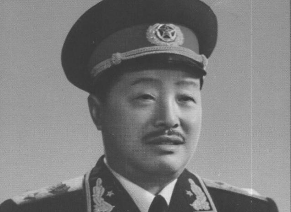 1949年，一名杨姓青年找到贺龙办事处，对警卫说：贺龙是我爹