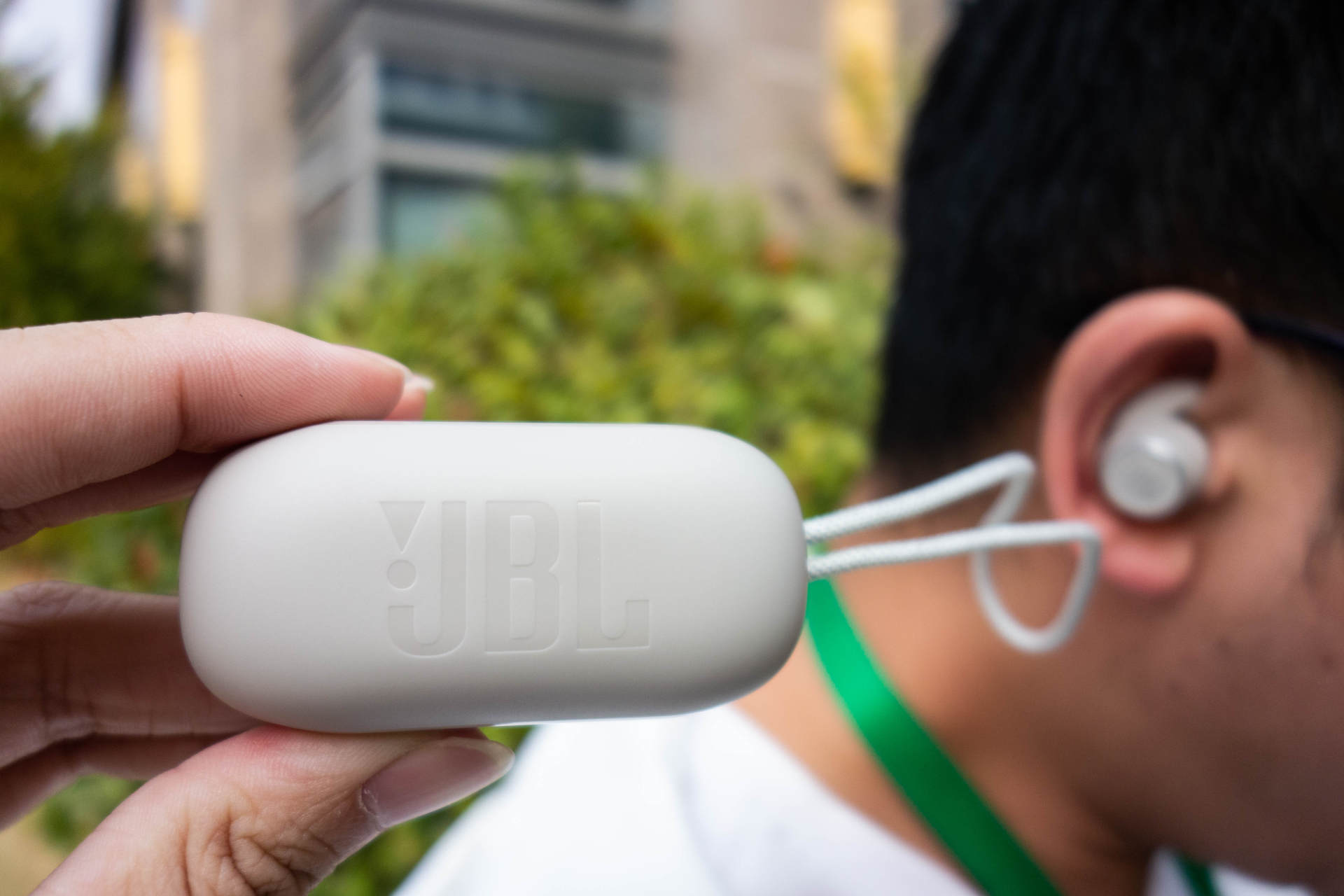 JBL MINI NC主动降噪运动蓝牙耳机：15级可控降噪，智能环境音