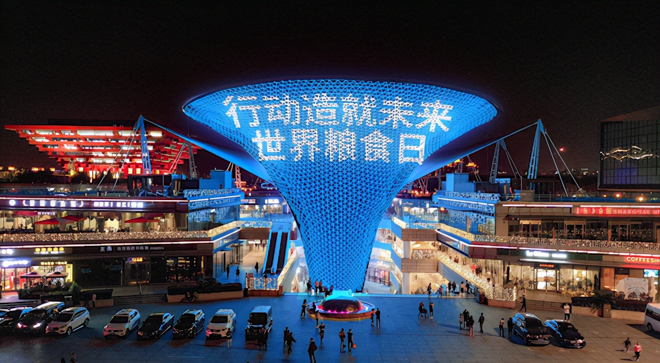 世界粮食日｜“粮”心绽放？品牌如何玩转“美食+地标”户外场景