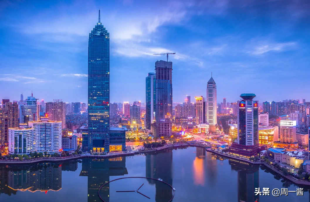 有的投入过百亿，有的放弃北上广，互联网大厂为何纷纷盯上武汉？
