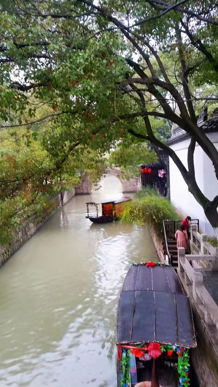 关于江南春雨的美文描写江南烟雨的美文