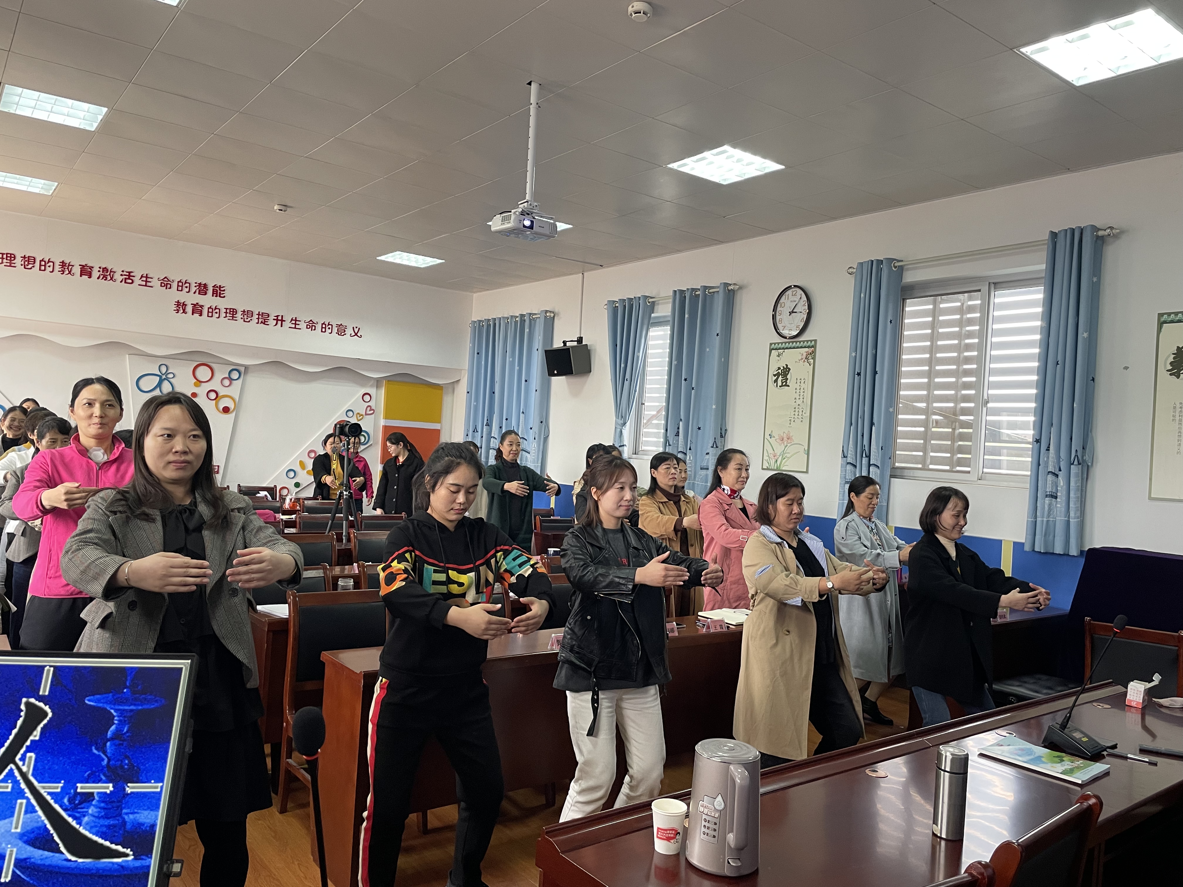 河南南阳2021年张仲景医药文化节举行，中医幼儿园从娃娃抓起