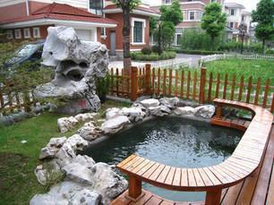 花园只有造个锦鲤鱼池，才能堪称最美庭院