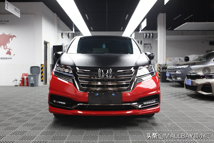 本田艾力绅哪个颜色好看(搭配上这"红与黑"的双拼色)_【读车号】