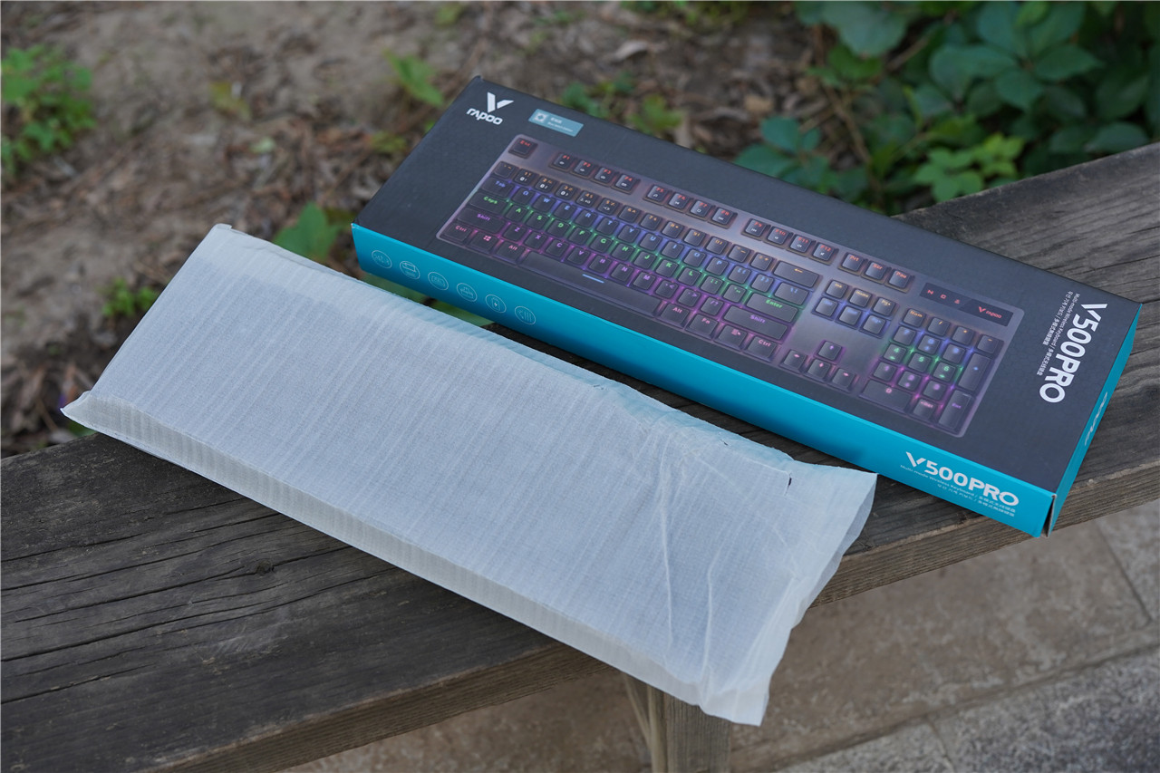 雷柏V500PRO多模式无线键盘日常办公游戏娱乐样样行