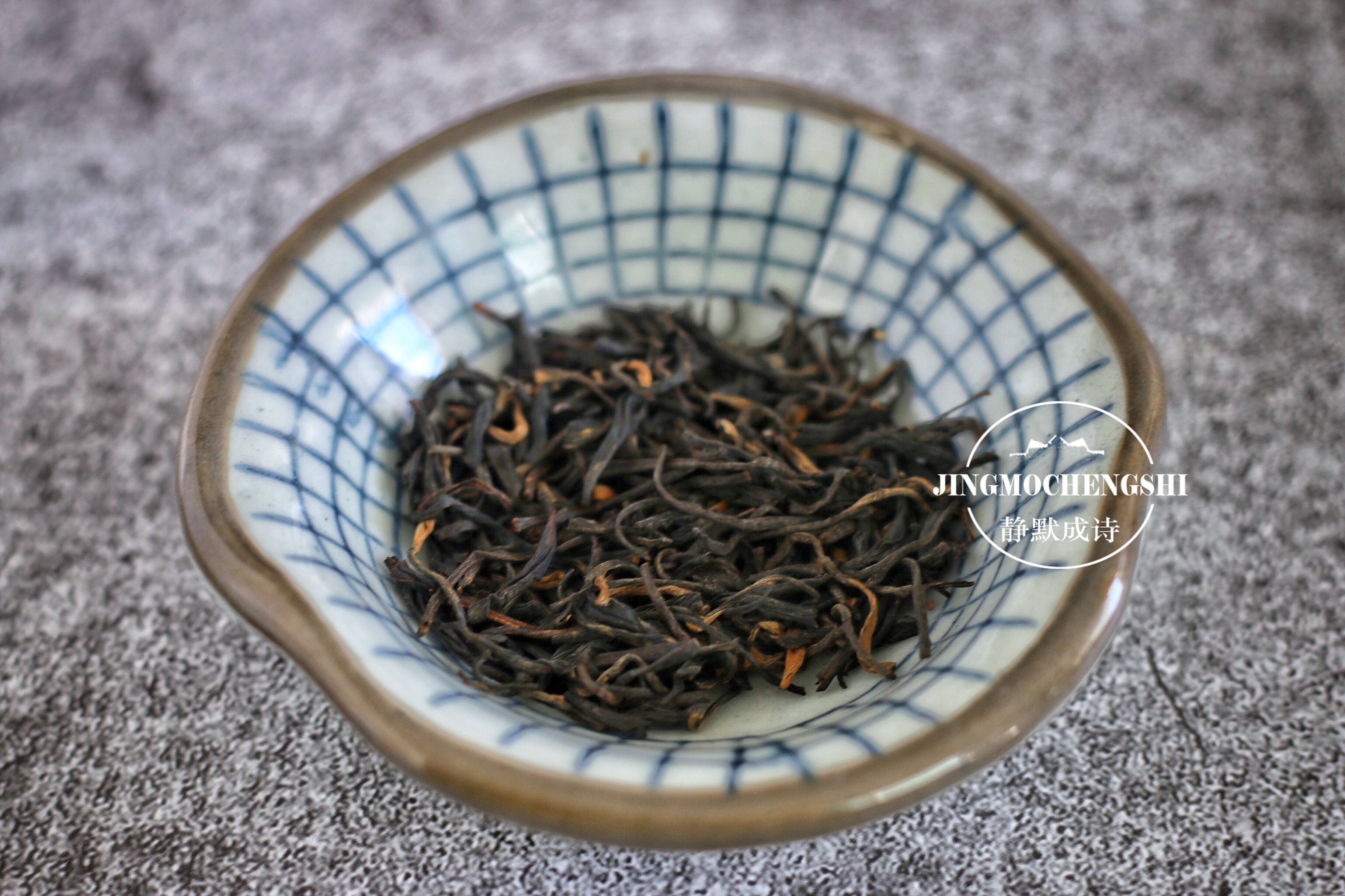 教你在家做锅煮奶茶，简单几步，几分钟就做好，比买的香