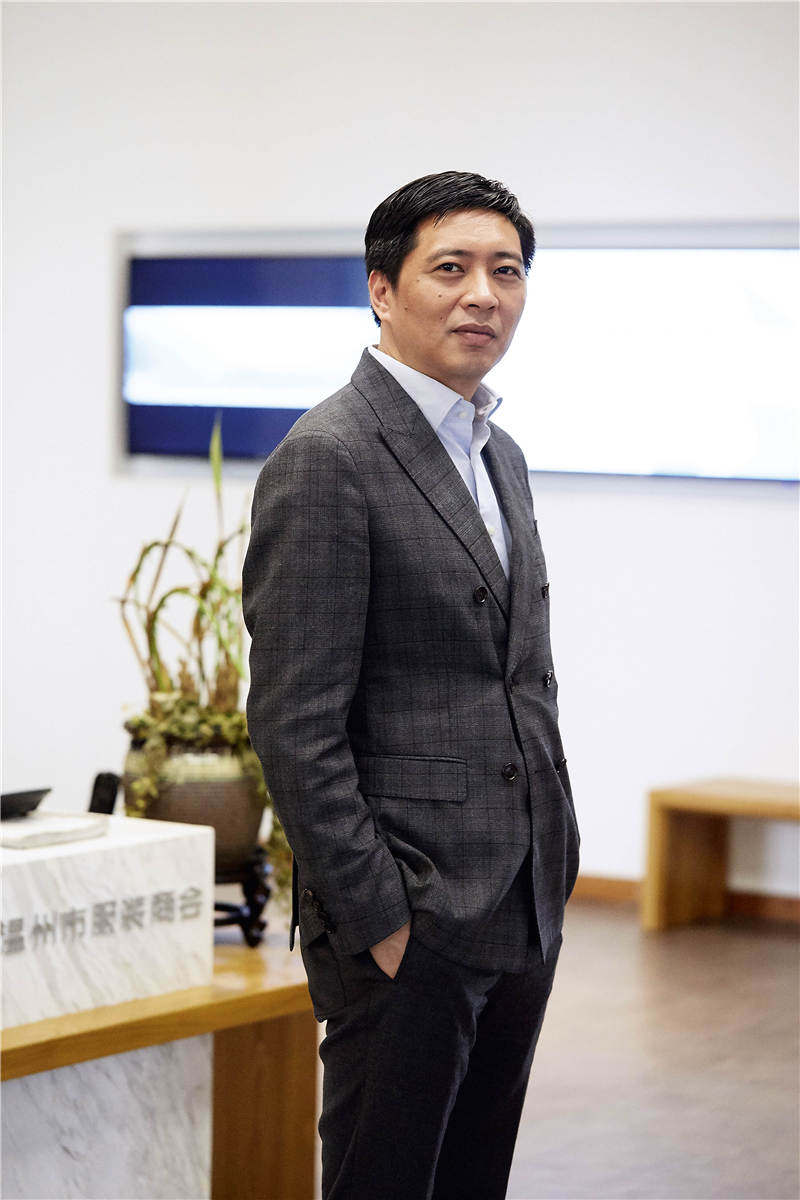 温州服装业：拥有“中国纽扣之都”，但现如今吸引人才成为难题