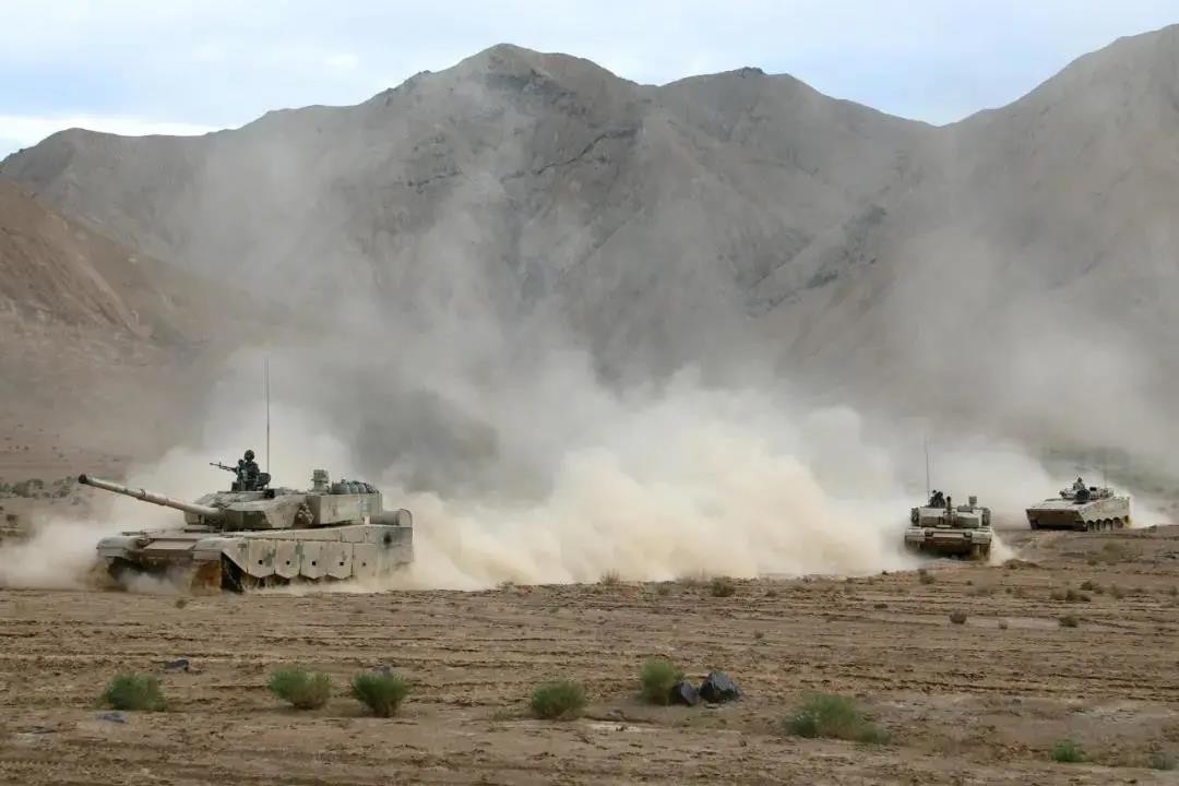 �����й��ܱ߾��³�ѹ��ӡ�����롰�û��١���С���ٸ�����һ��