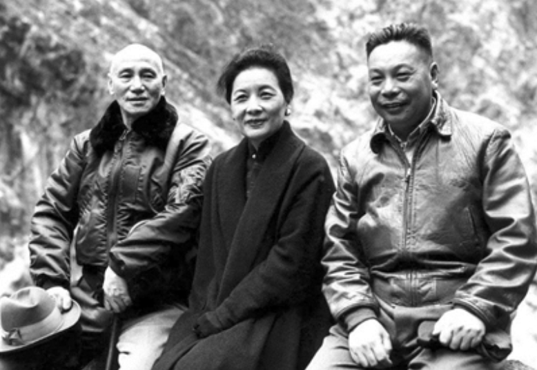 邱维达为什么没成为战俘？三点是关键！王耀武：老邱比我聪明多了