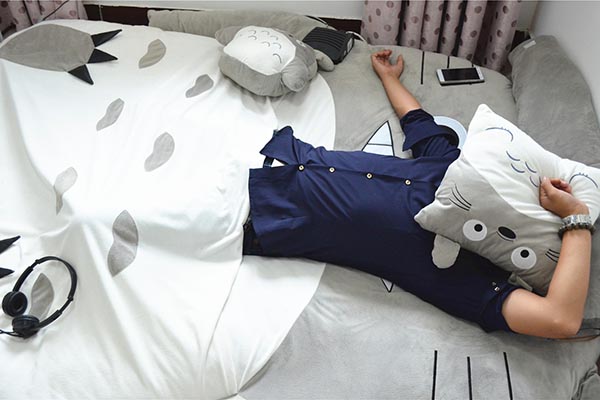 睡前喝牛奶，会对身体损伤很大？有关喝牛奶的误区，应尽量避开