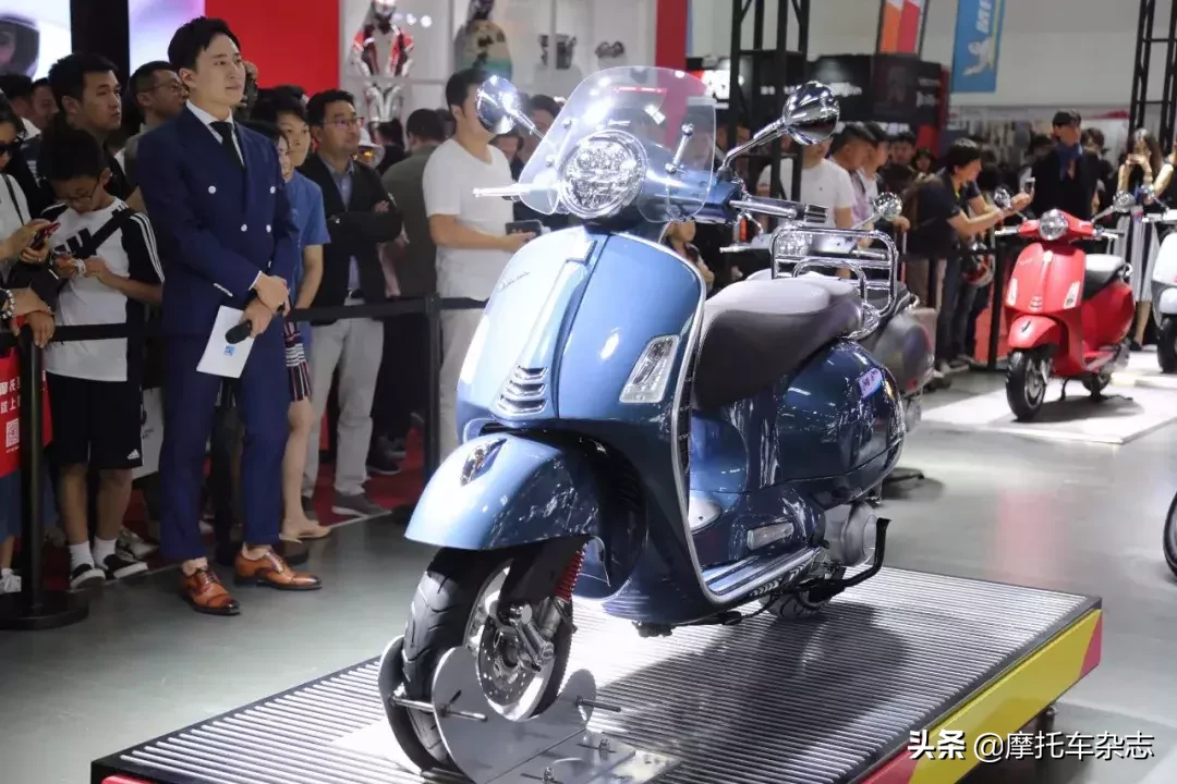 新款Vespa 300售价4.98万起，横置V缸ADV发布！