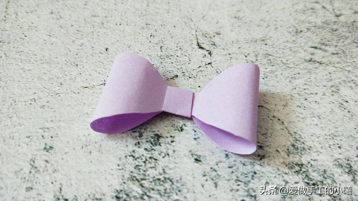 儿童趣味手工：轻松折出可爱蝴蝶结