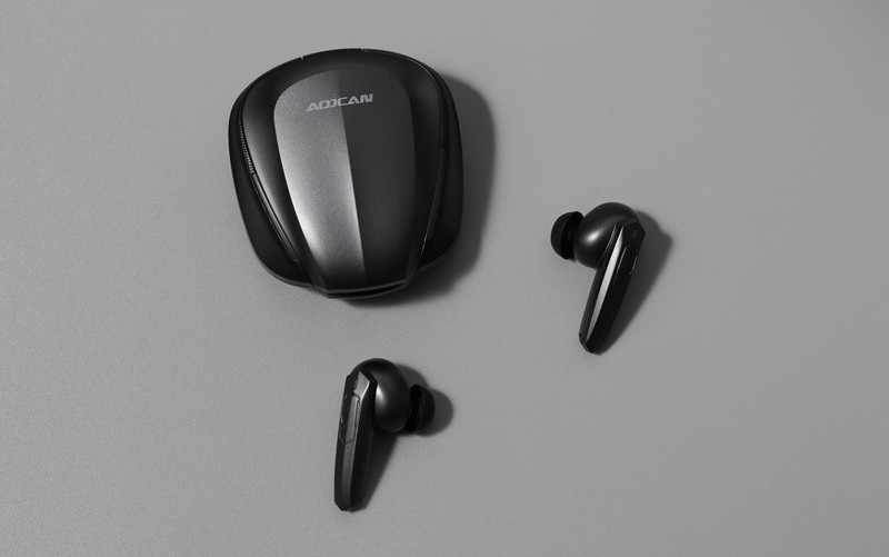游戏党必备：奥恳ES07游戏蓝牙耳机，更智能的听声辨位神器