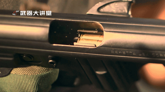 正宗意大利货，包络式枪机设计，稳定性极佳的伯莱塔M12冲锋枪