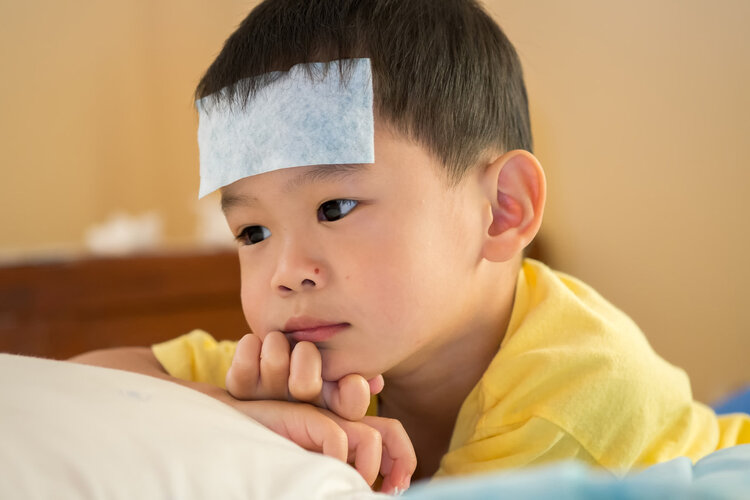 孩子高烧不退？别慌，快速降温方法来了
