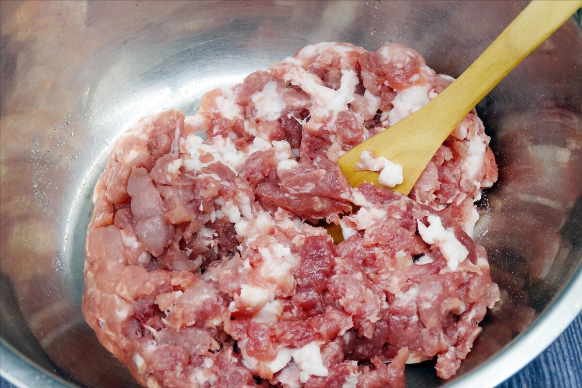 自己调的肉馅，总是不香不嫩不油润？原来忽略了关键的2味料